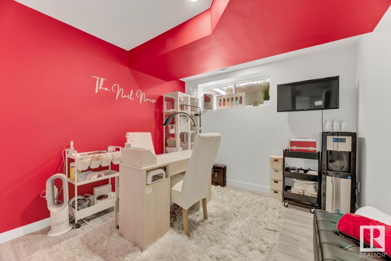 11 EBBERS CL NW, Edmonton