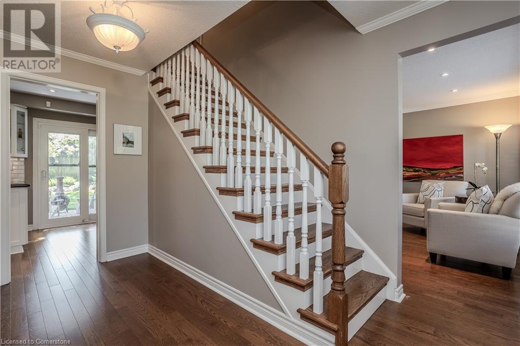 Photo 12 of 1858 Heather Hills Drive, Burlington ON