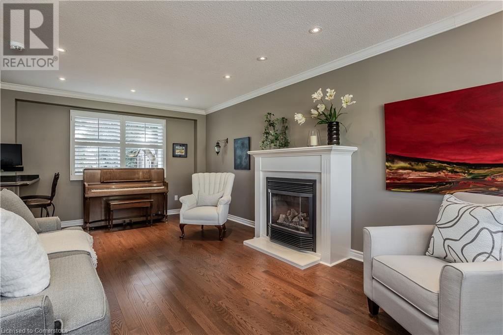 Photo 13 of 1858 Heather Hills Drive, Burlington ON