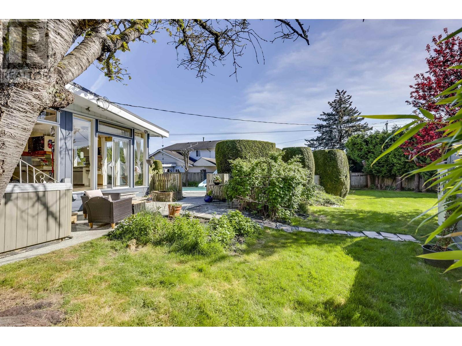 Photo 26 of 10151 Seacote Road, Richmond BC