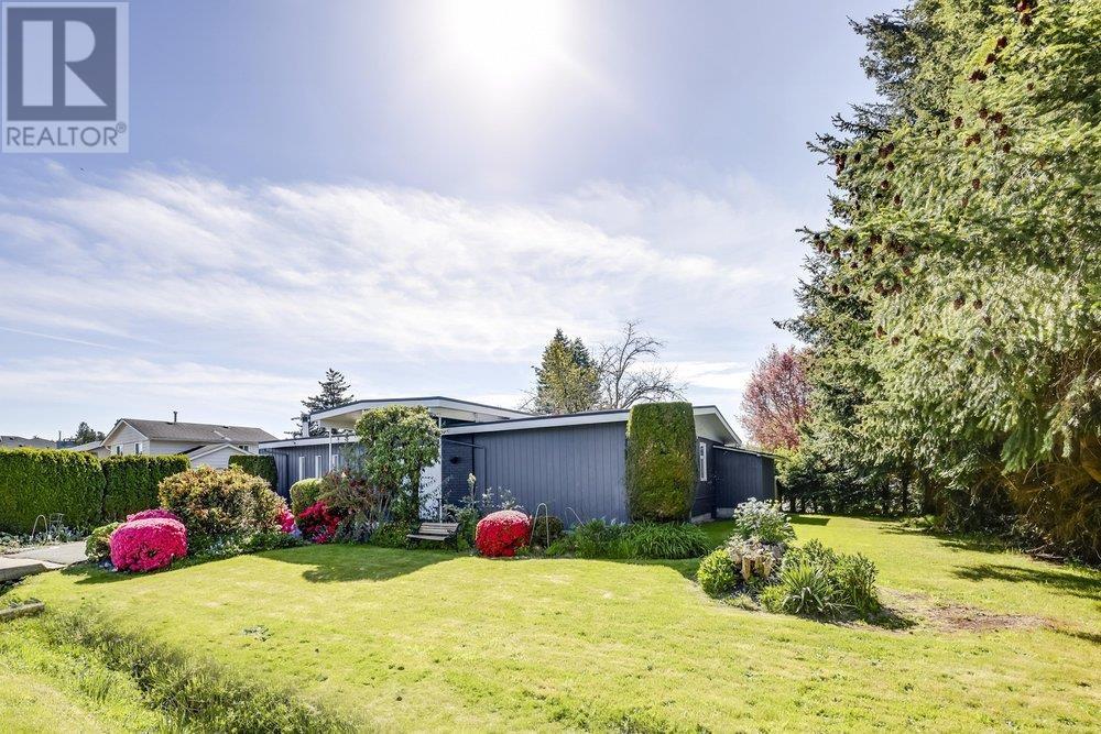Photo 2 of 10151 Seacote Road, Richmond BC