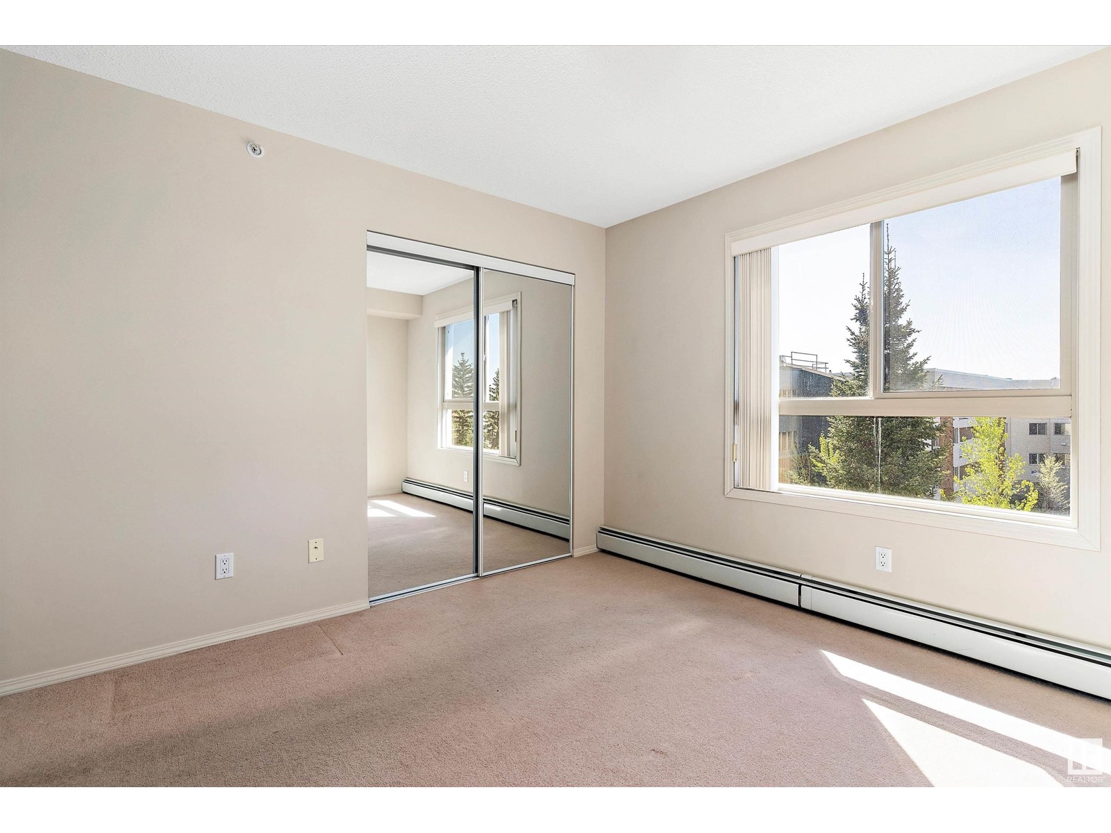 #412 17011 67 AV NW, Edmonton