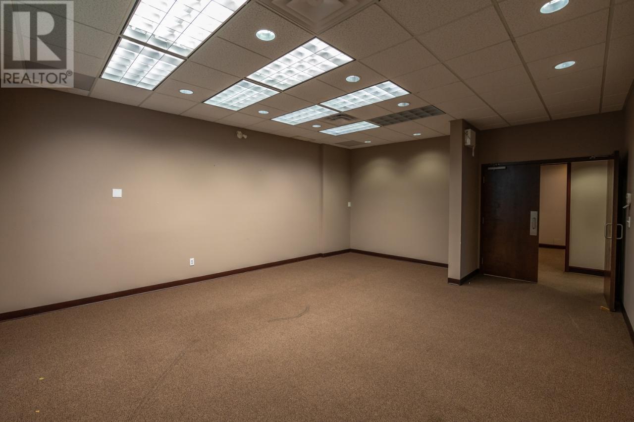 102 100 FRONT Street, Penticton