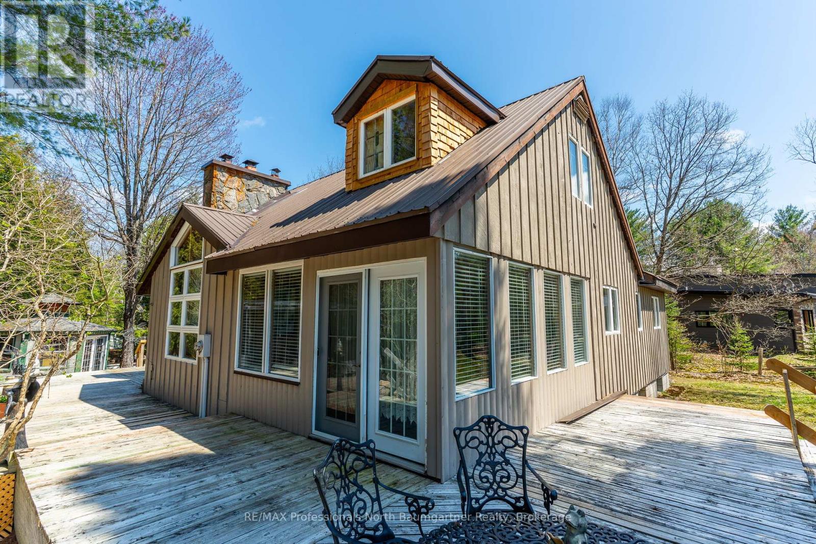 Photo 50 of 1065 Cloverleaf Road, Algonquin Highlands ON
