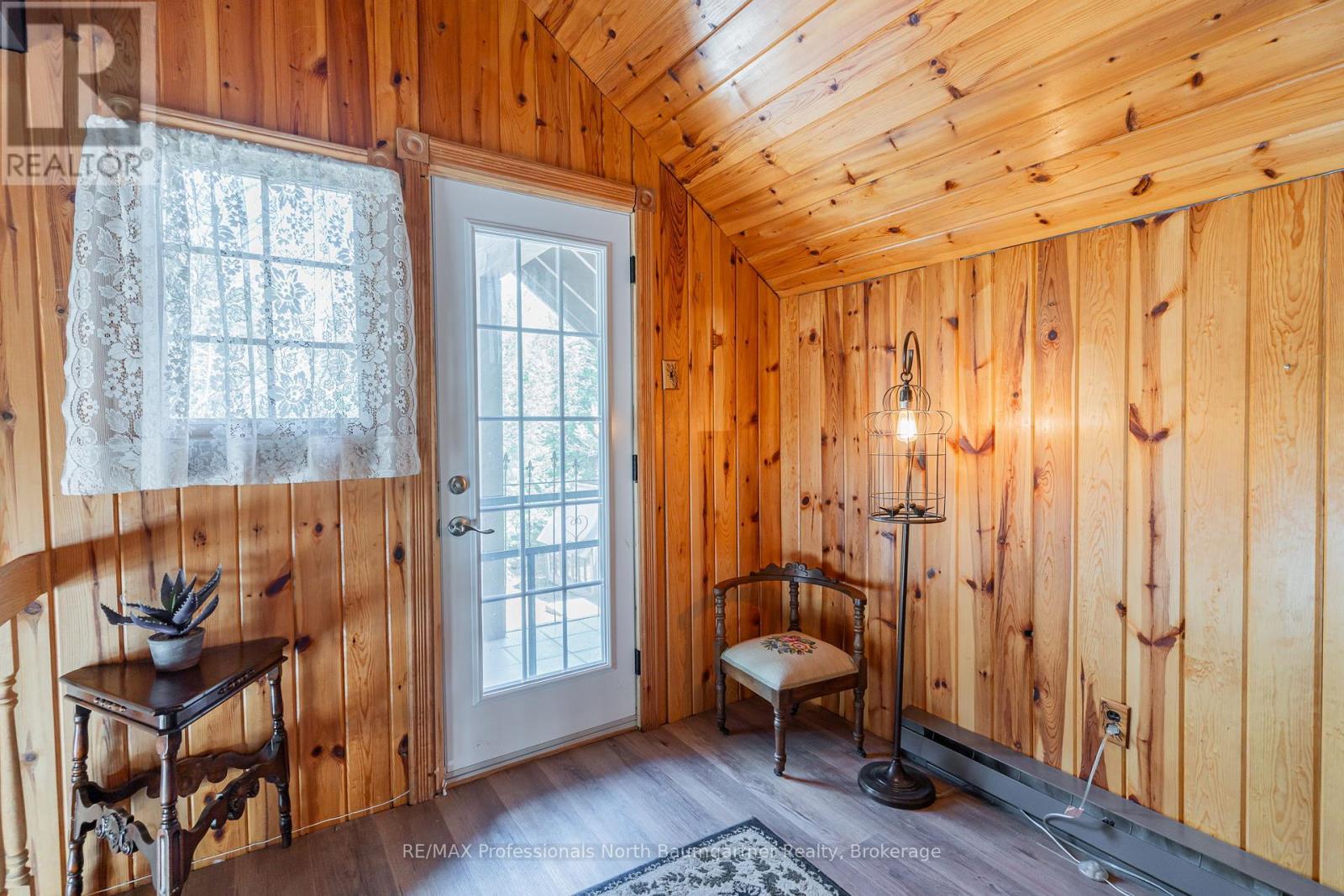 Photo 47 of 1065 Cloverleaf Road, Algonquin Highlands ON