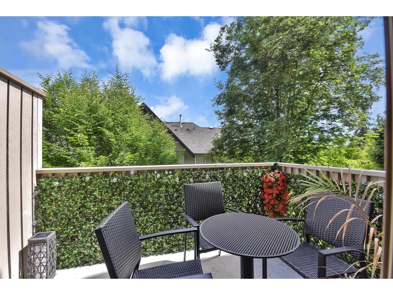 95 15152 62A AVENUE, Surrey