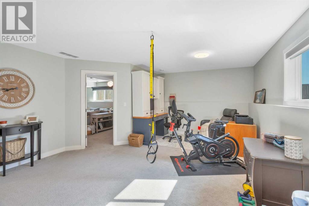 32 Iron Wolf Court, Lacombe