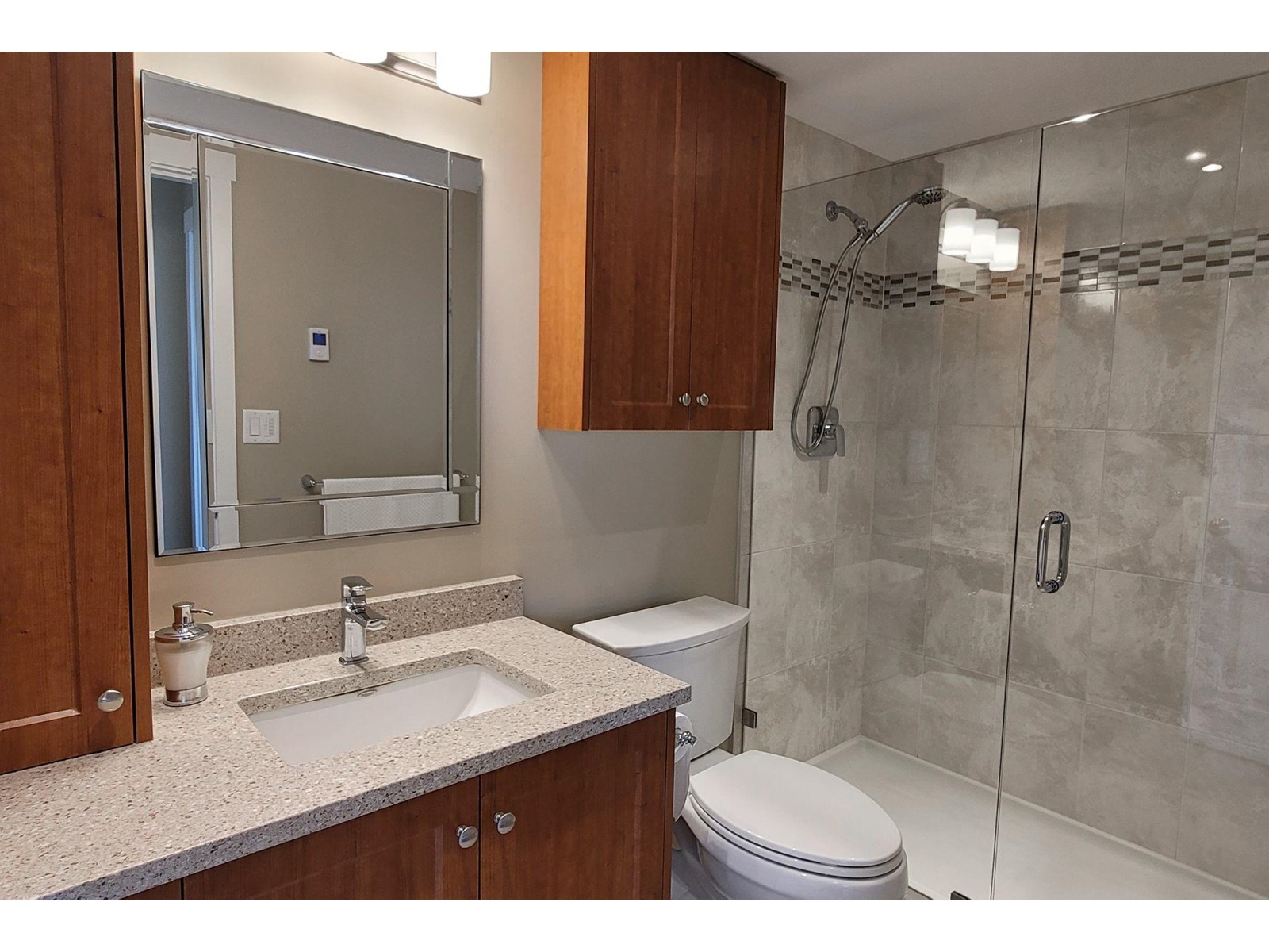 604 1521 GEORGE STREET STREET, White Rock
