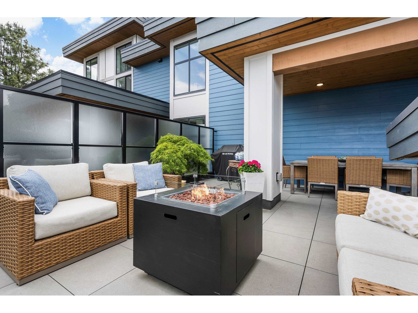 Photo 19 of 502 45500 Market Way Garrison Crossing, Chilliwack BC