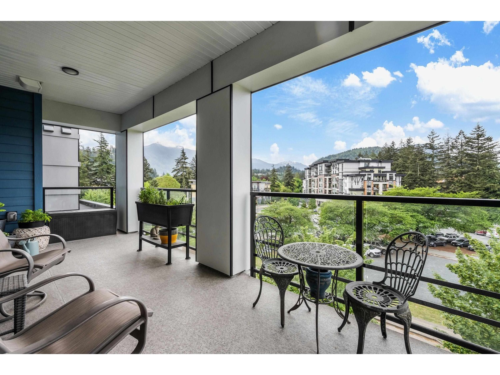 Photo 29 of 502 45500 Market Way Garrison Crossing, Chilliwack BC