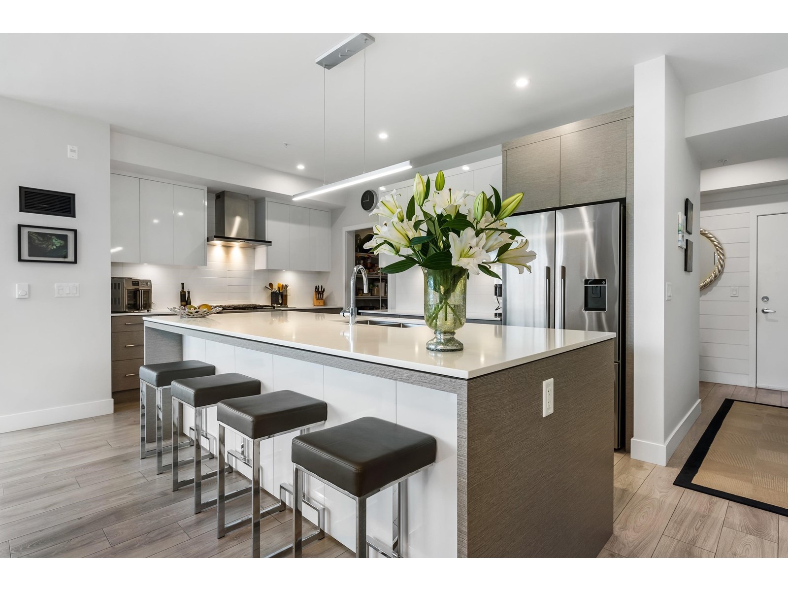 Photo 32 of 502 45500 Market Way Garrison Crossing, Chilliwack BC