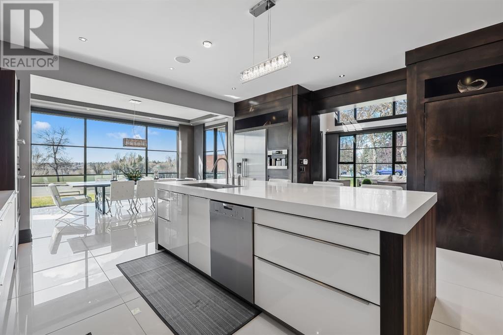 Single Family House for Sale in  Hillcrest Avenue SW Upper Mount Royal Calgary 