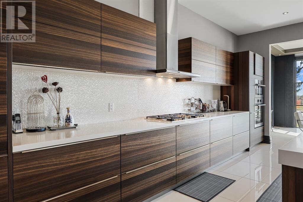 Single Family House for Sale in  Hillcrest Avenue SW Upper Mount Royal Calgary 