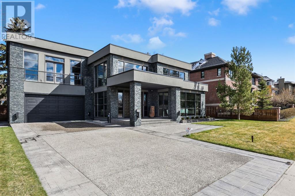Single Family House for Sale in  Hillcrest Avenue SW Upper Mount Royal Calgary 