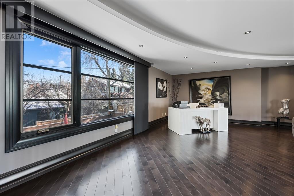 Single Family House for Sale in  Hillcrest Avenue SW Upper Mount Royal Calgary 