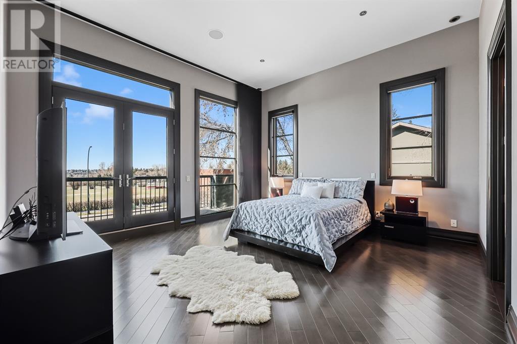 Single Family House for Sale in  Hillcrest Avenue SW Upper Mount Royal Calgary 