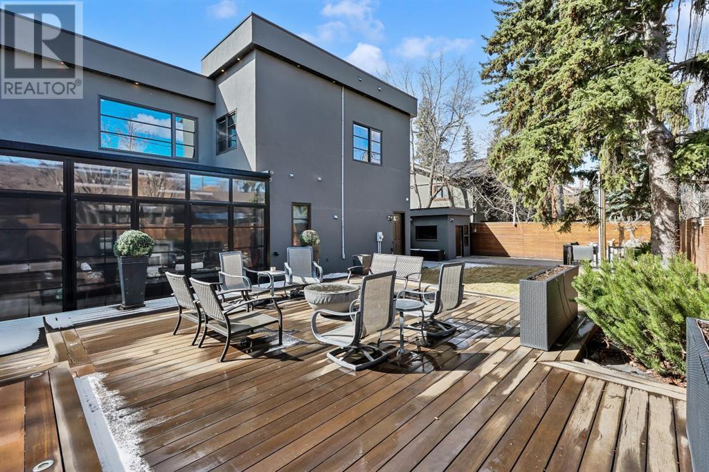 Single Family House for Sale in  Hillcrest Avenue SW Upper Mount Royal Calgary 