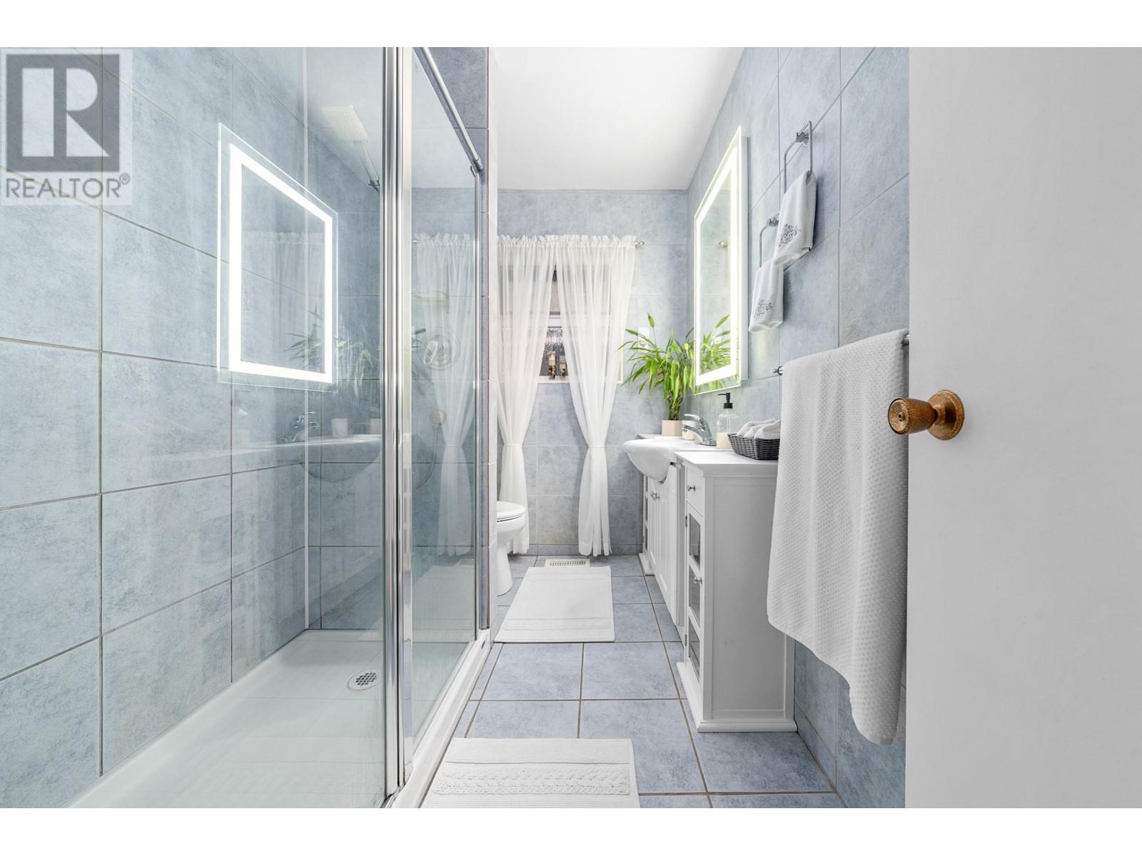 1493 PAISLEY ROAD, North Vancouver