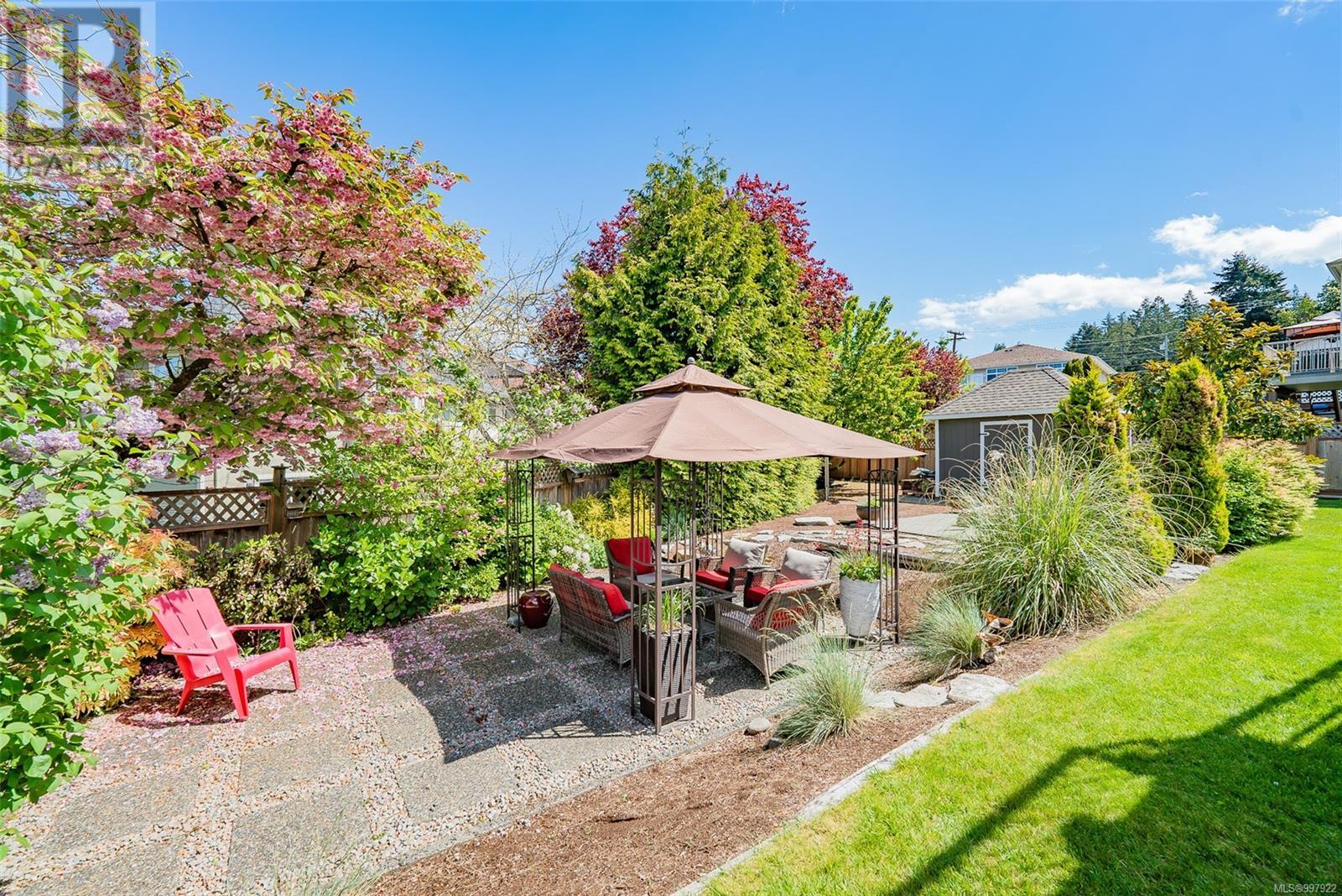 5320 Kenwill Dr, Nanaimo