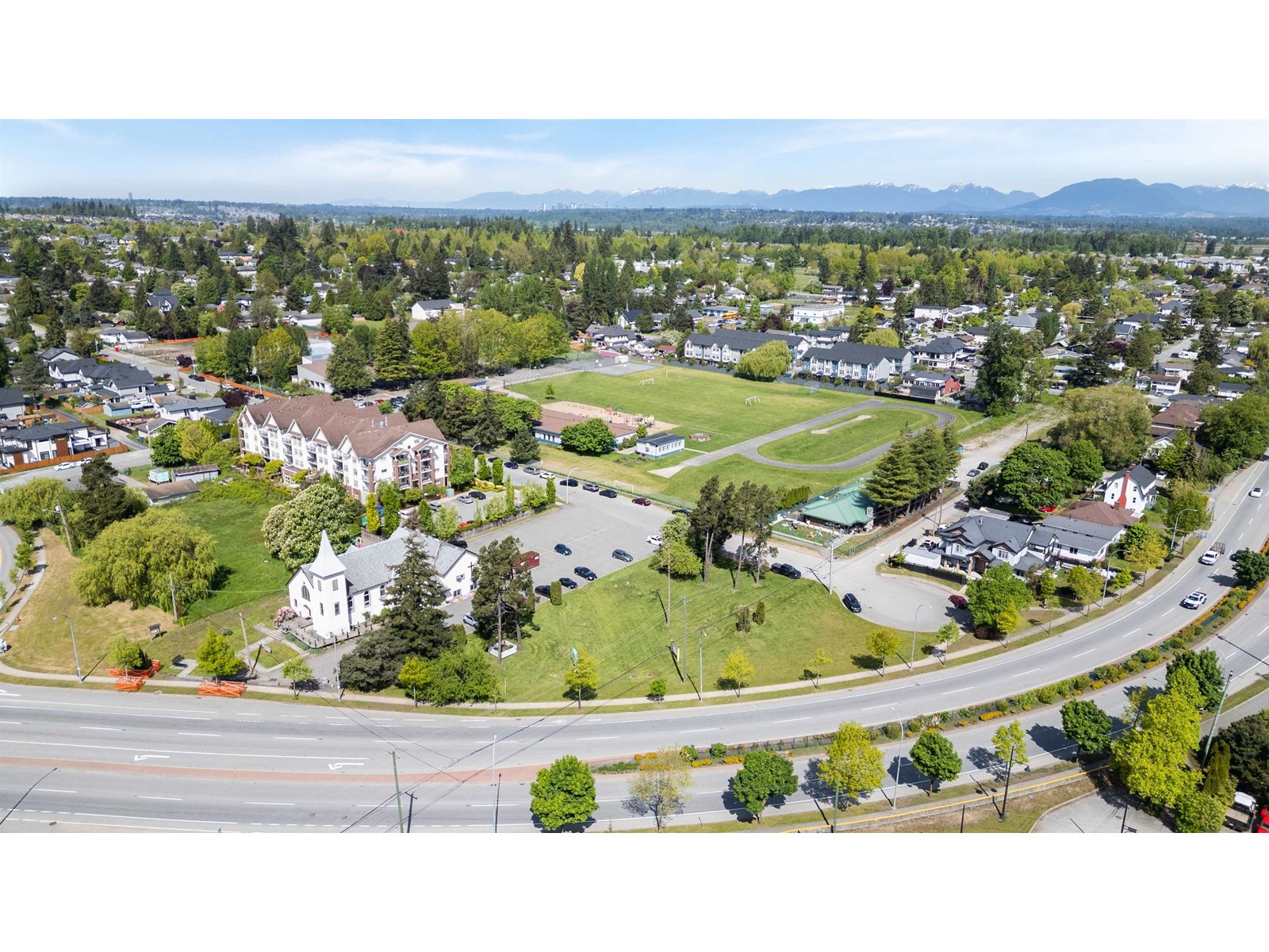 Photo 2 of 17575 58 A Avenue, Surrey BC