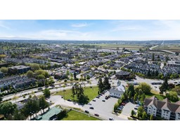 17575 58a Avenue, Surrey, BC V3S1N1 Photo 7