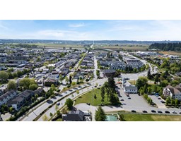 17575 58a Avenue, Surrey, BC V3S1N1 Photo 6