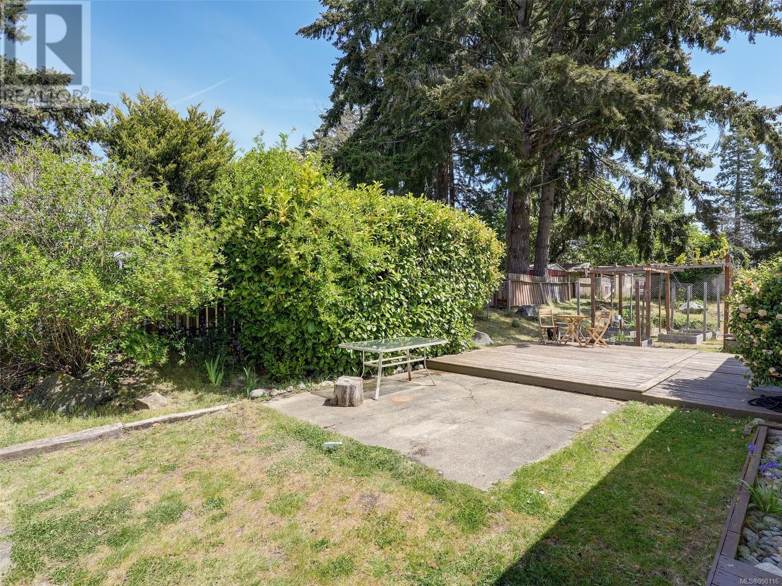  3343 Brenda Lane, Colwood