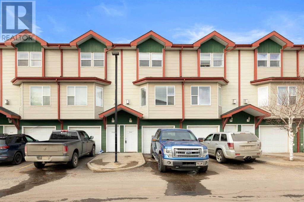 201 Arabian Drive, Fort McMurray