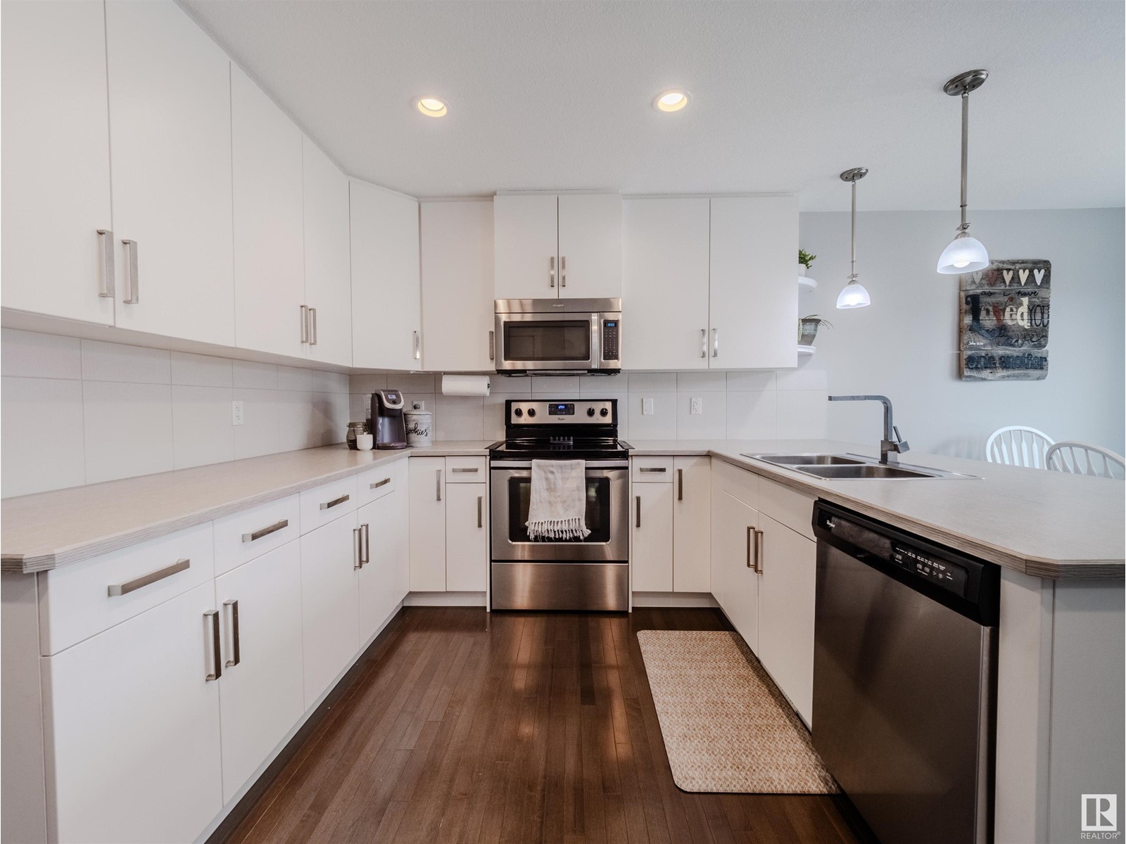 2809 21A AV NW, Edmonton