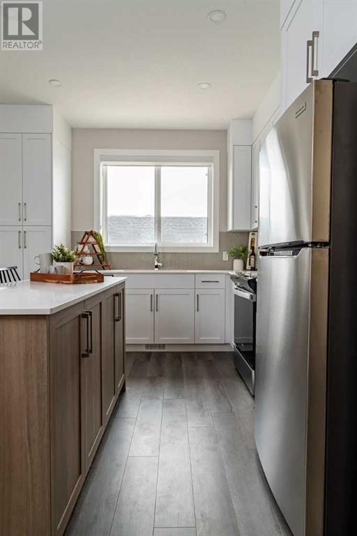 Single Family House for Sale in  Ricardo Ranch Avenue SE Ricardo Ranch Calgary 