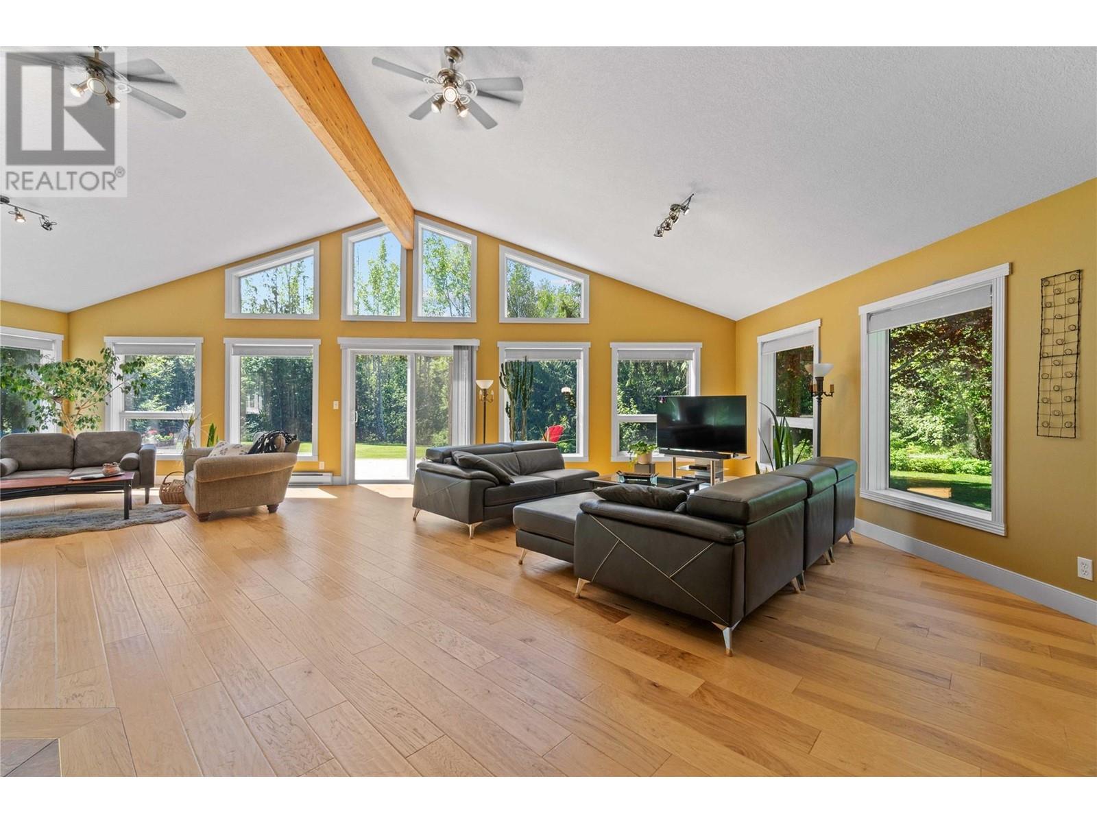  55 Timms Road, Salmon Arm