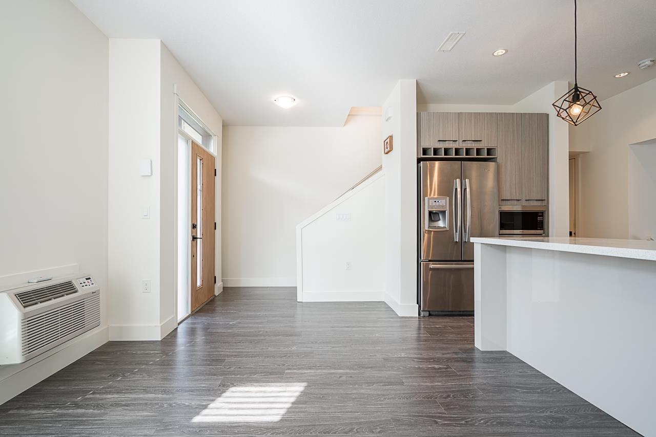 12 14057 60A AVENUE, Surrey