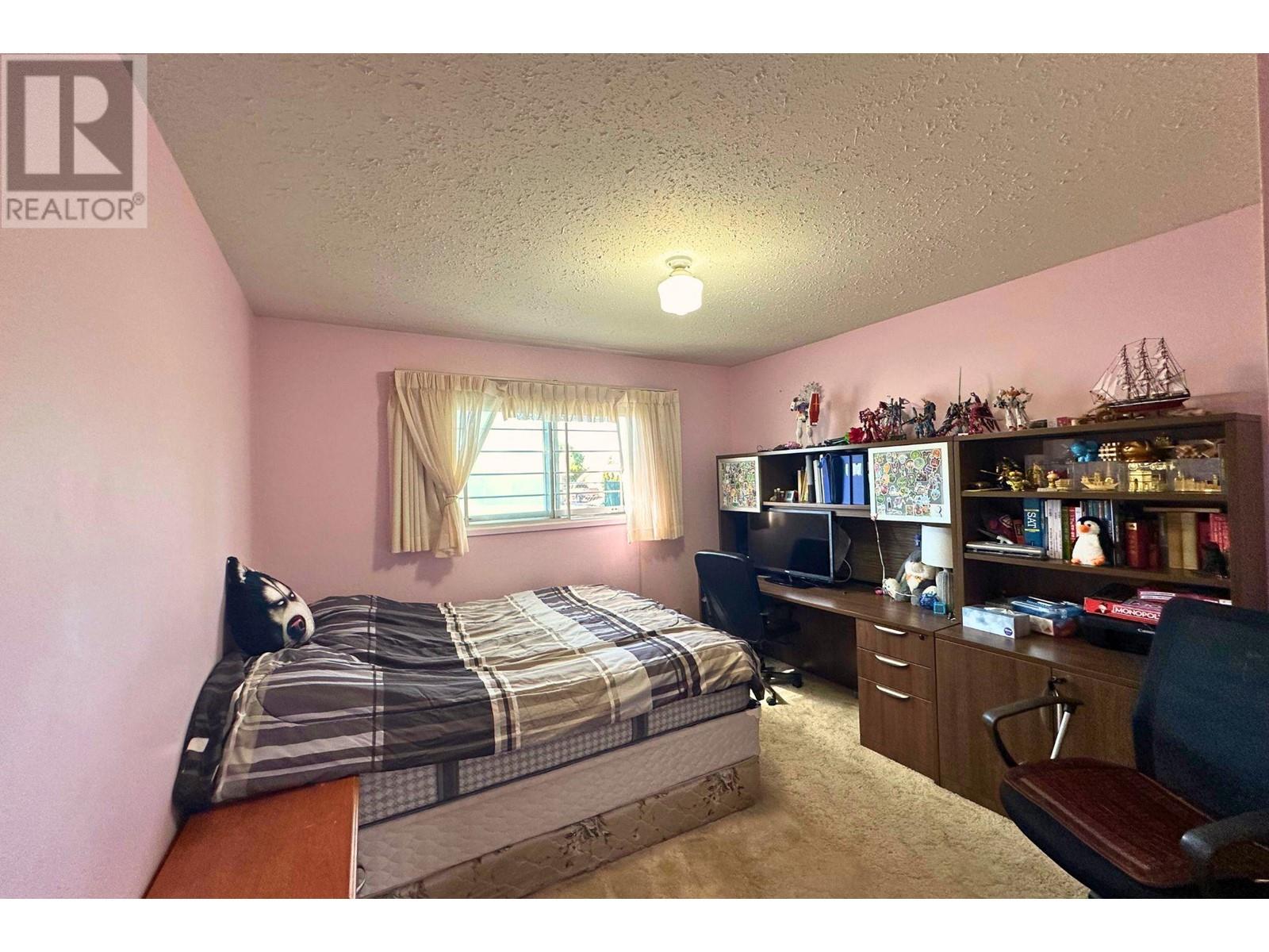  1456 Springfield Road, Kelowna