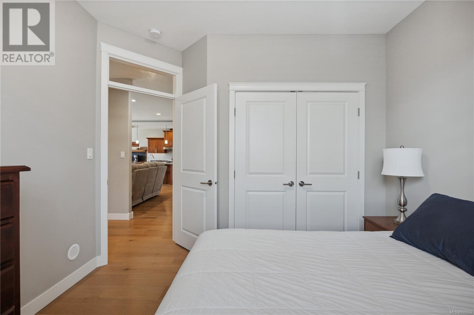 285 Vermont Dr, Campbell River