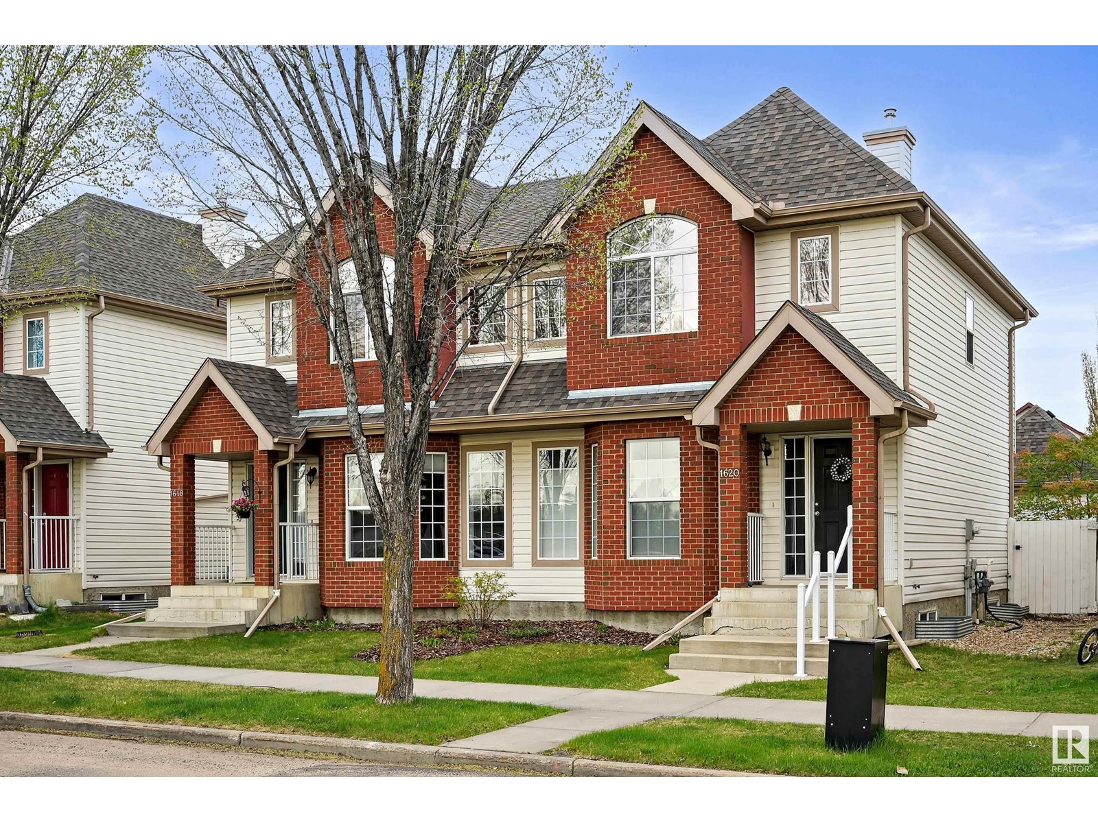 1620 TOMLINSON CM NW, Edmonton