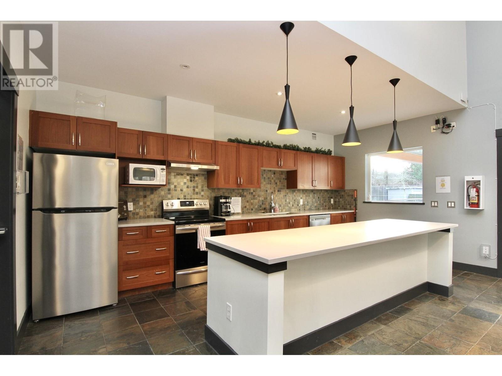 317 700 KLAHANIE DRIVE, Port Moody real estate listing R2995248