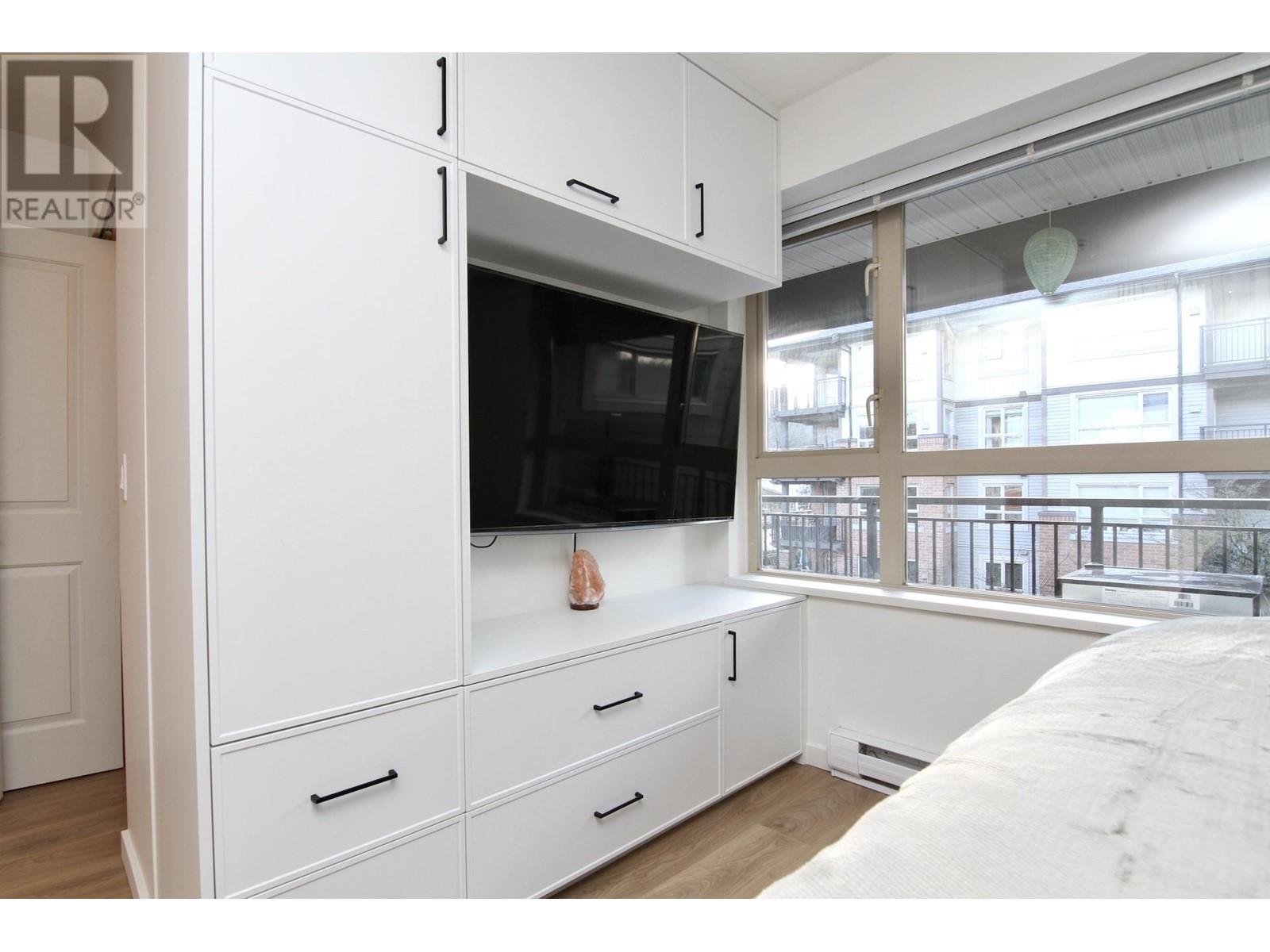 317 700 KLAHANIE DRIVE, Port Moody real estate listing R2995248