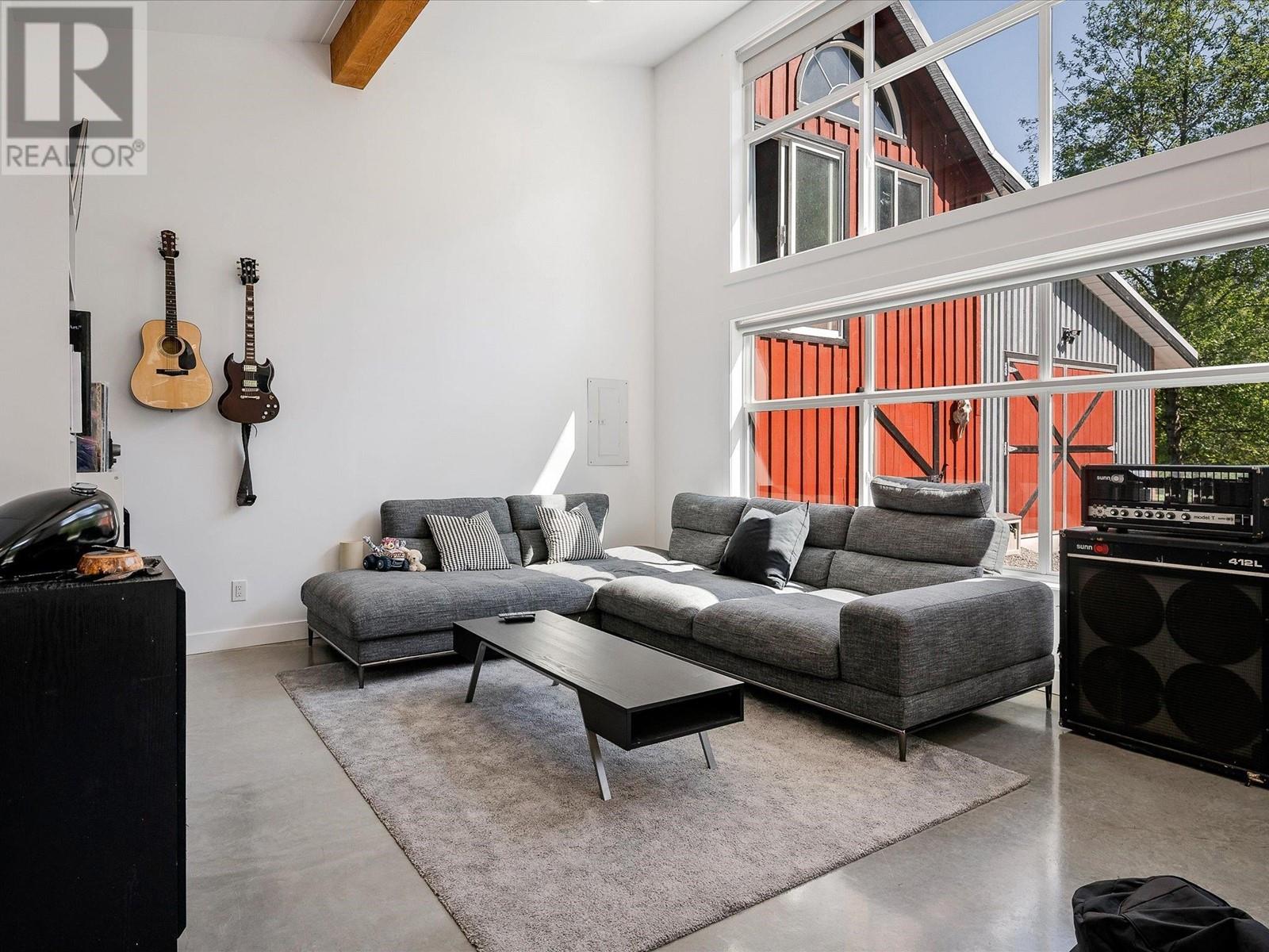 540 DOGHAVEN LANE, Squamish real estate listing R3000876