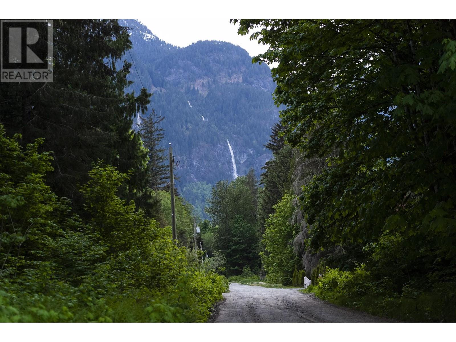 540 DOGHAVEN LANE, Squamish real estate listing R3000876