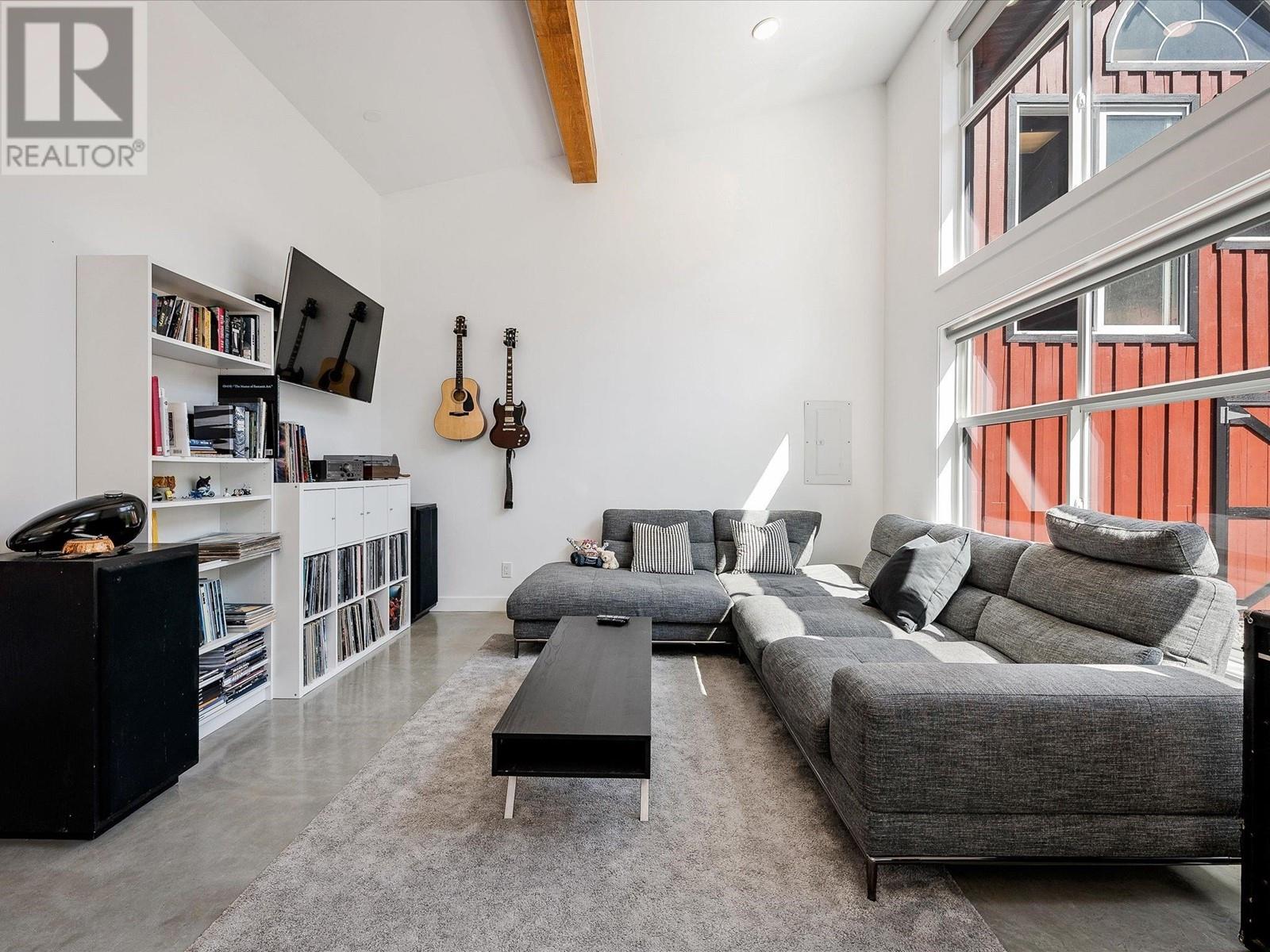 540 DOGHAVEN LANE, Squamish real estate listing R3000876
