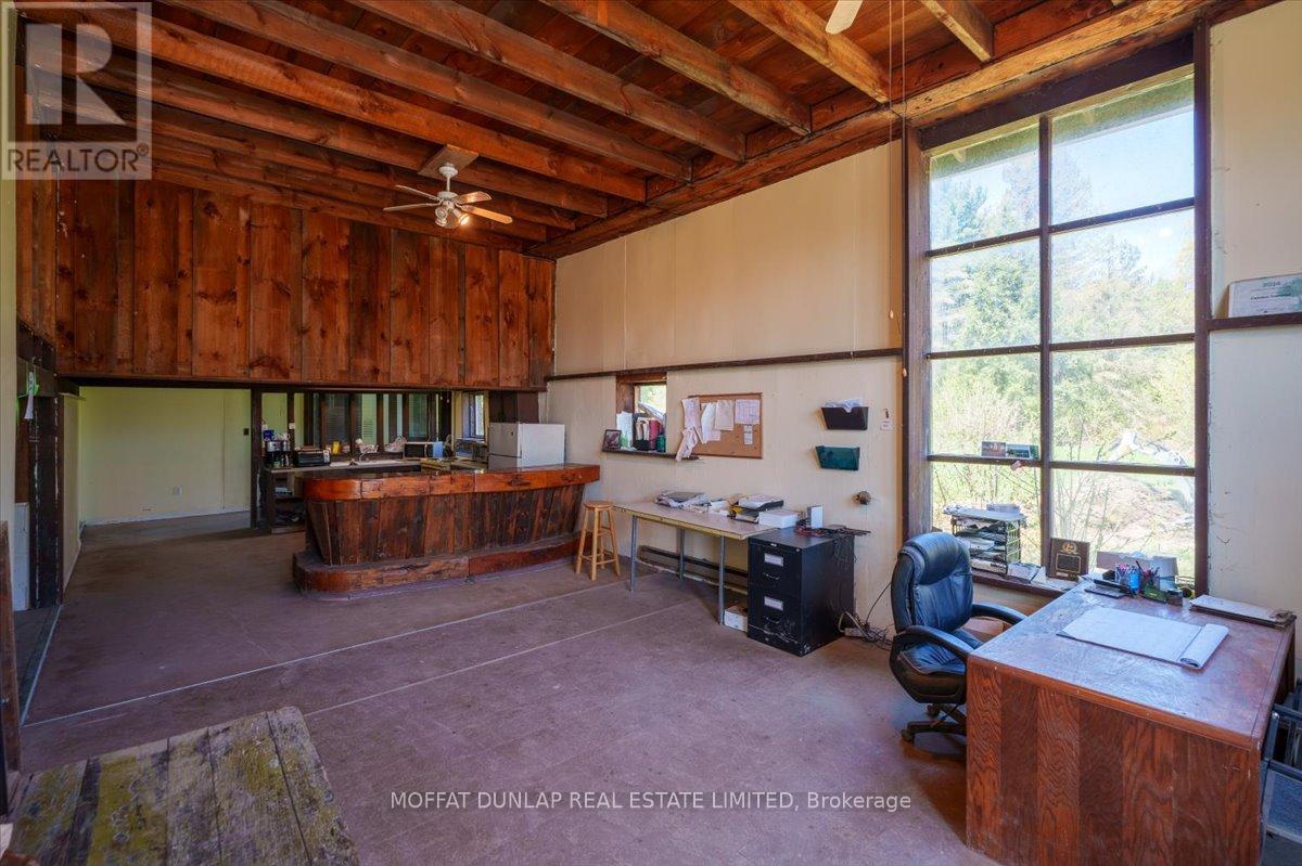 Photo 20 of 15316 Mount Wolfe Road, Caledon ON