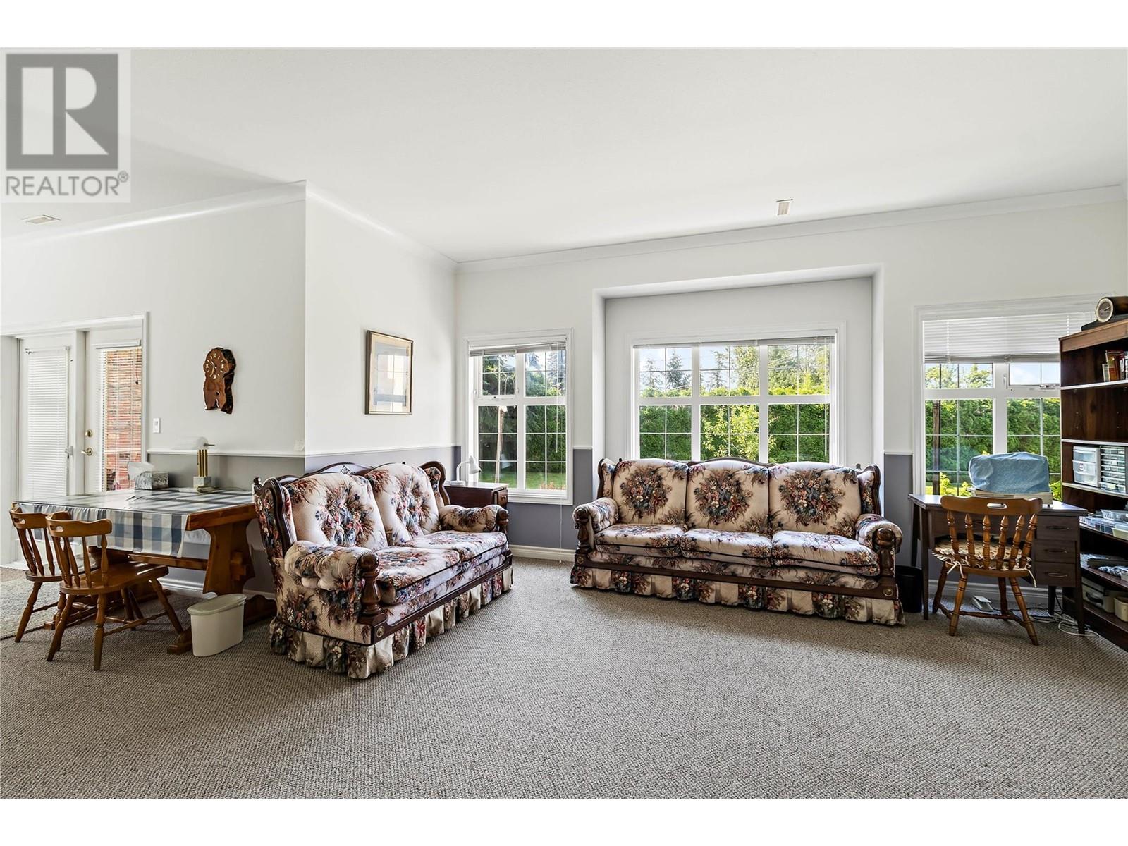 2422 Eagle Bay Road, Blind Bay