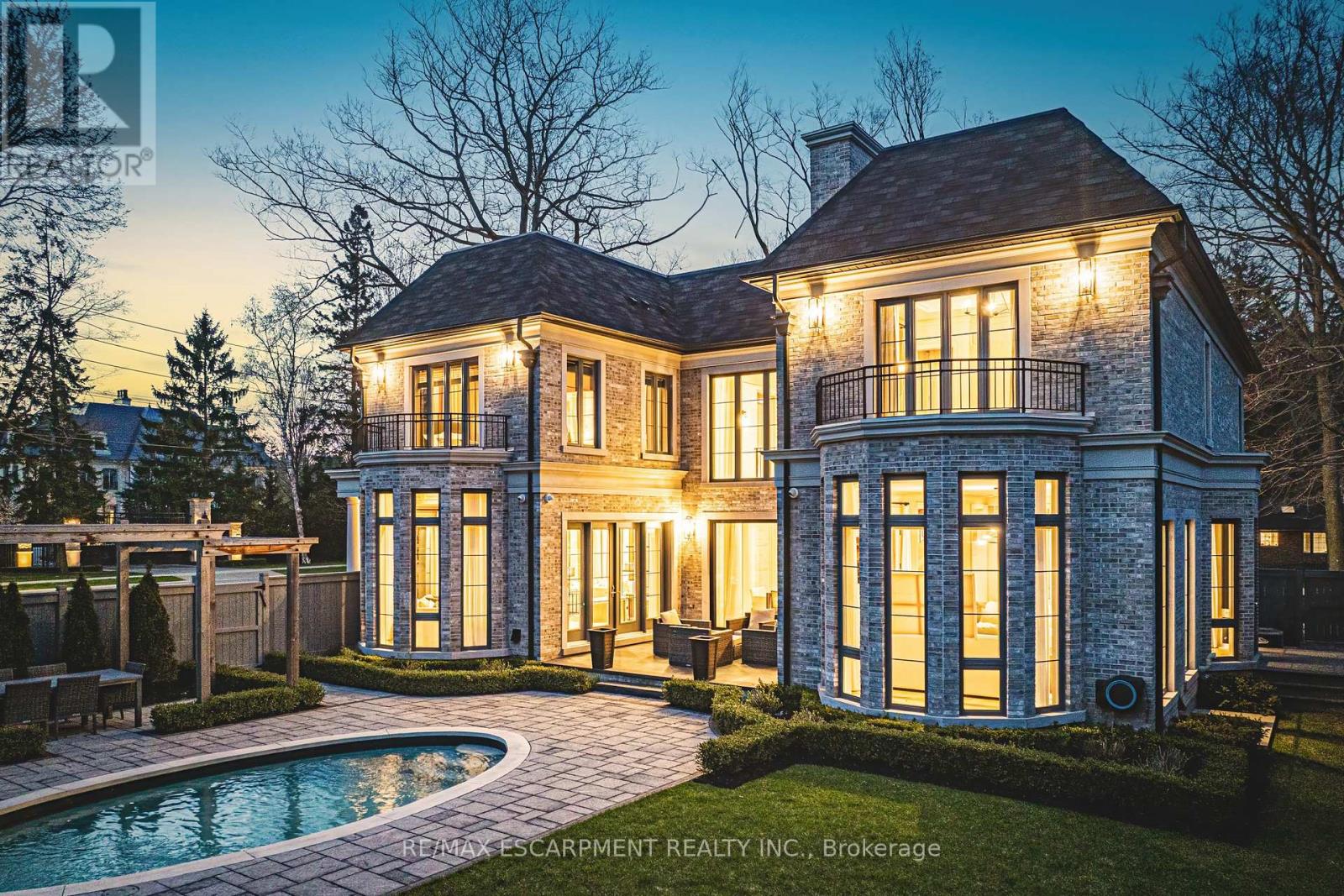 Photo 31 of 96 Brentwood Road, Oakville ON