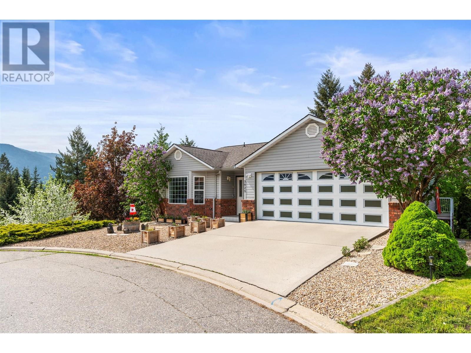 Photo 3 of 3025 Murison Place, Armstrong BC