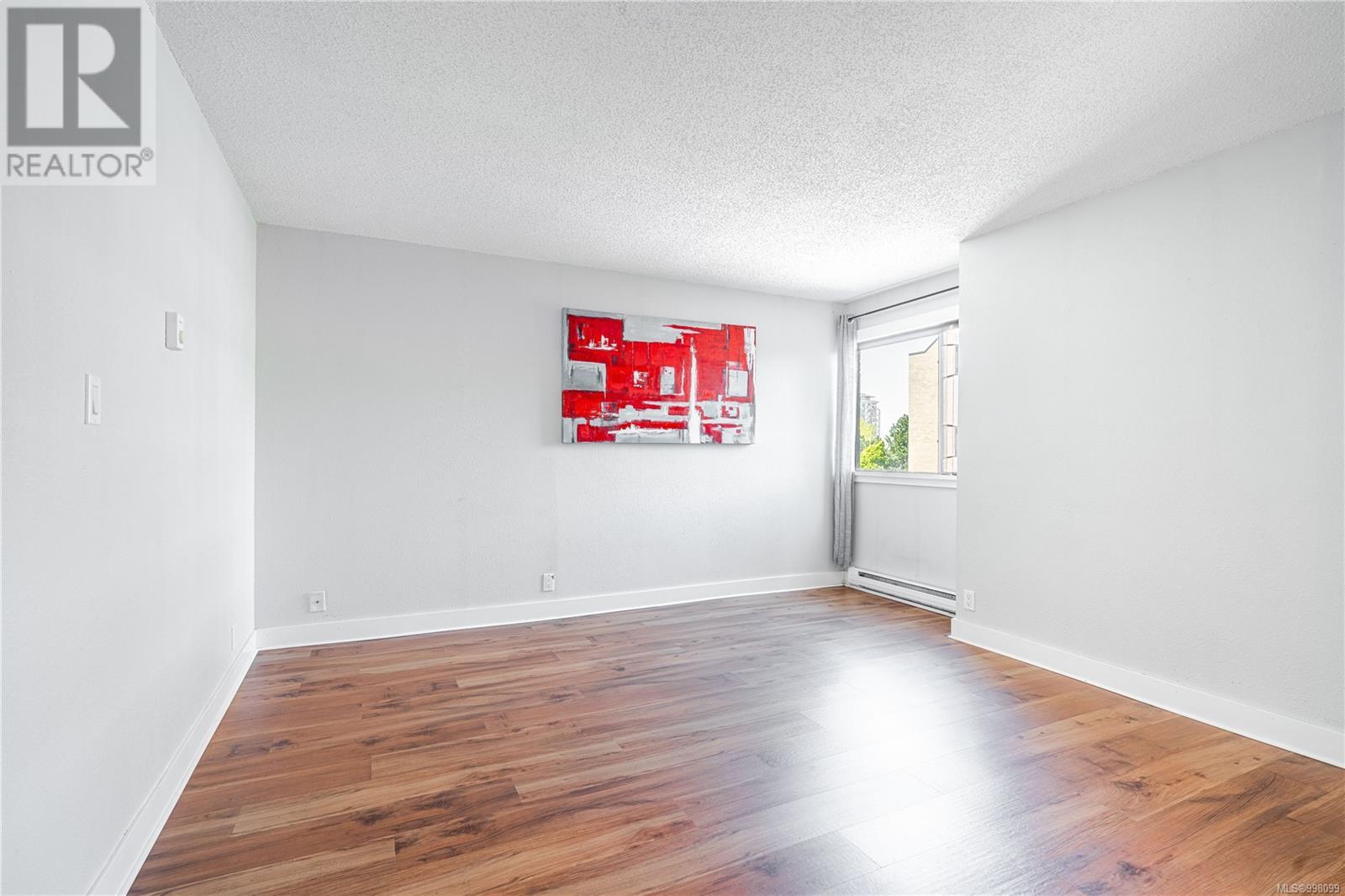 505 1630 Quadra Street, Victoria