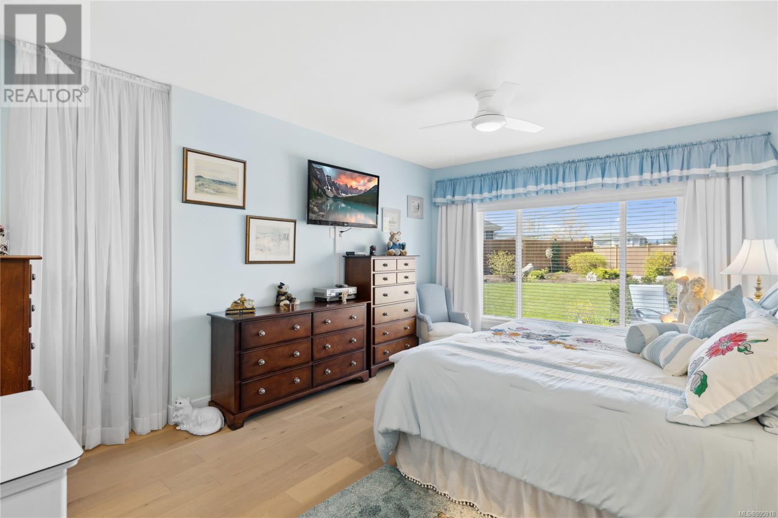 983 Brookfield Cres, Parksville real estate listing 995918