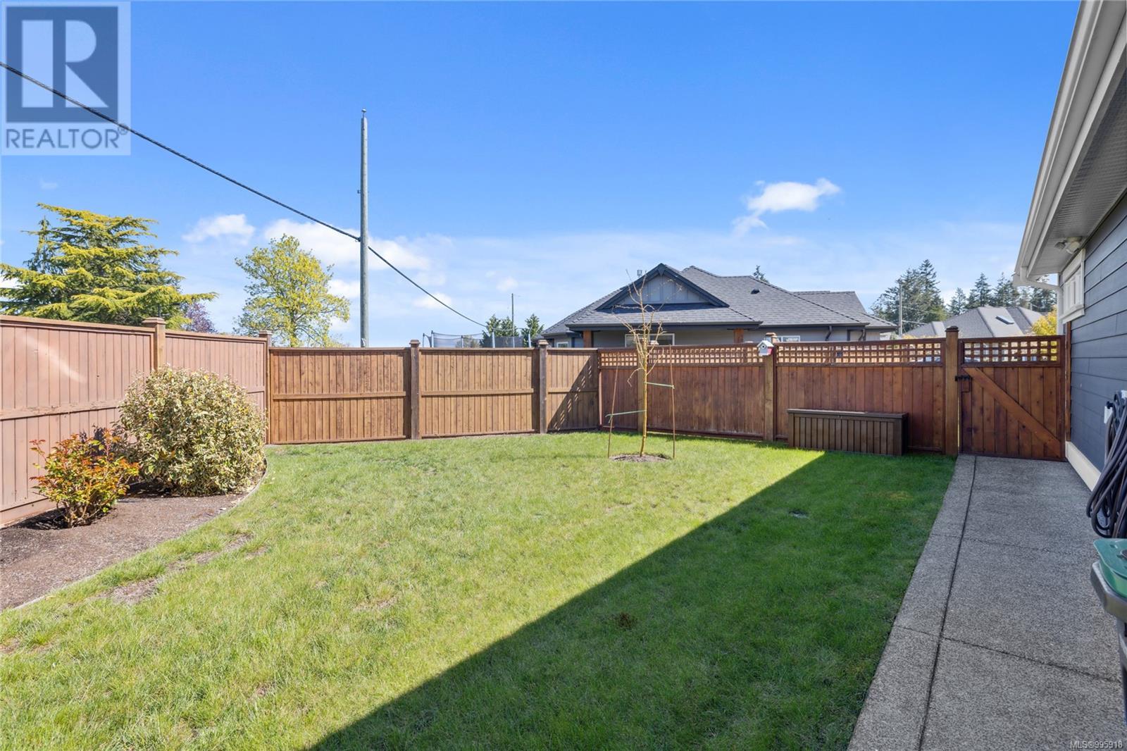 983 Brookfield Cres, Parksville real estate listing 995918