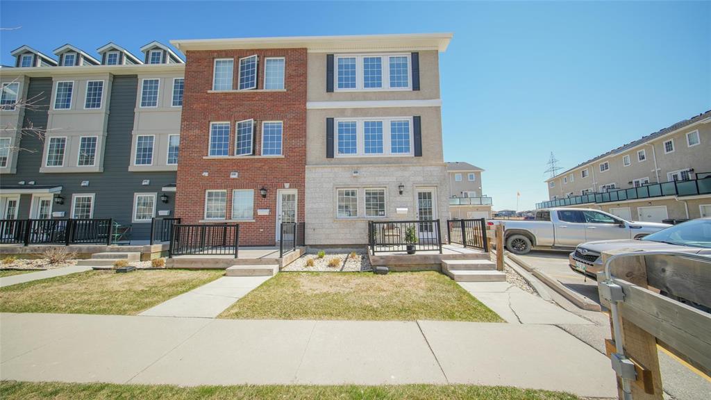 Photo 3 of 601 155 Des Hivernants Boulevard, Winnipeg MB