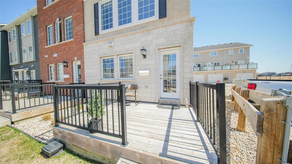 Photo 4 of 601 155 Des Hivernants Boulevard, Winnipeg MB