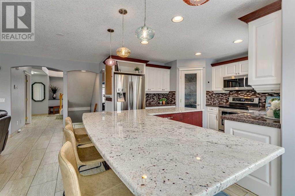Single Family House for Sale in  Mt Douglas Place SE McKenzie Lake Calgary 